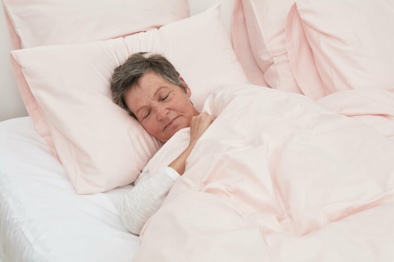 SLEEPING TIPS #7 : How to boost your immune system while sleeping better?