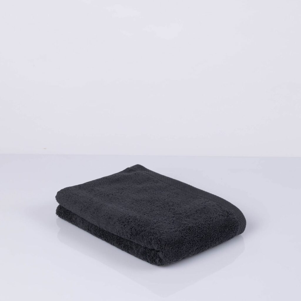 luxury maxi bath towel anthracite 0