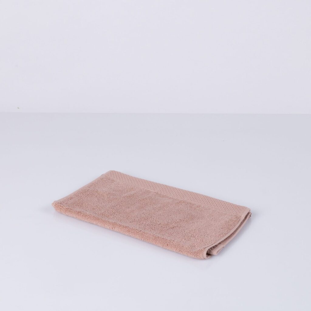 luxury guest towel old pink 0