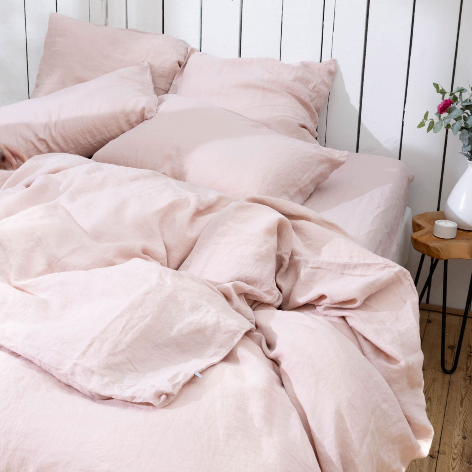 stone-washed-linen-duvet-cover-powder-pink-3