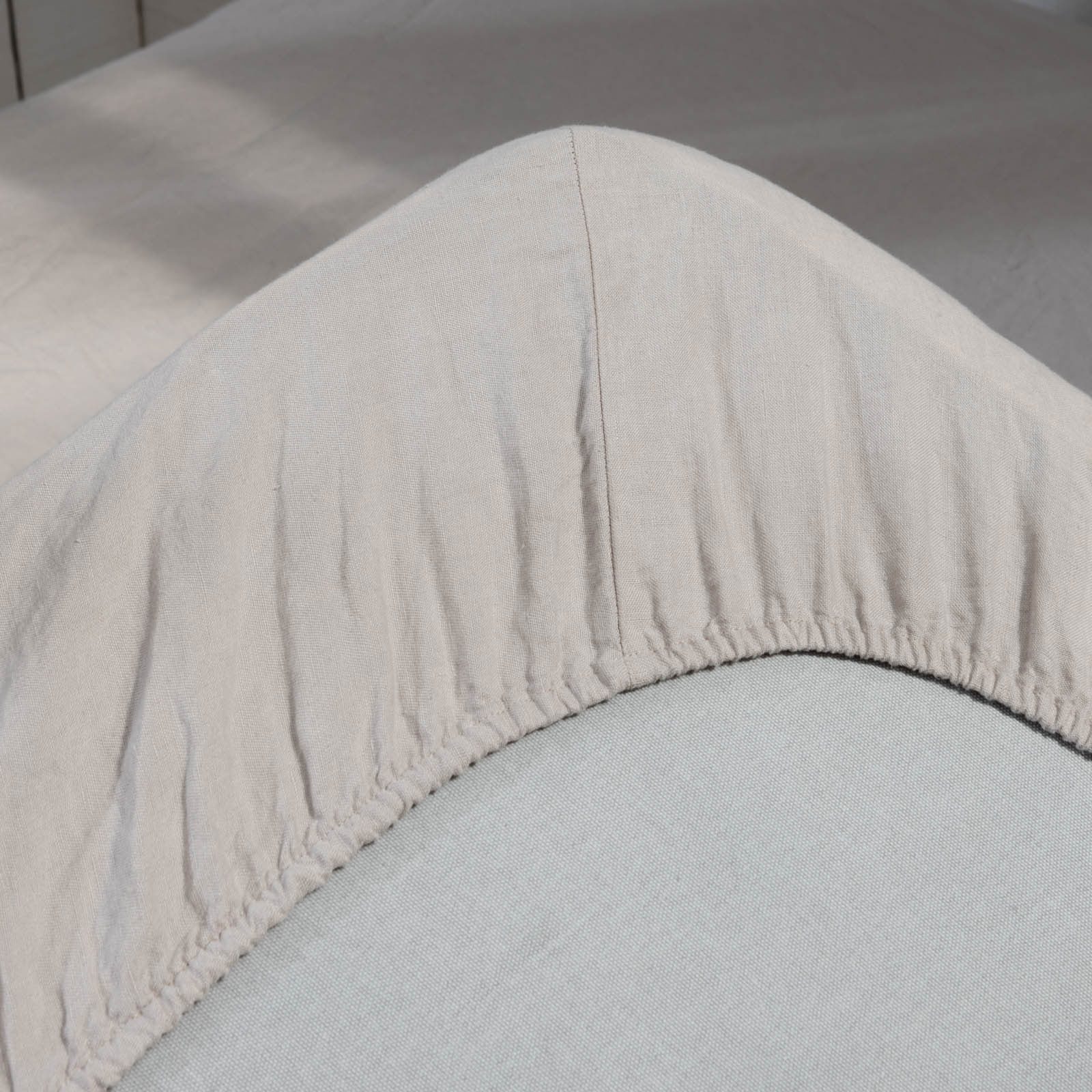 stone-washed-linen-fitted-sheet-natural-2