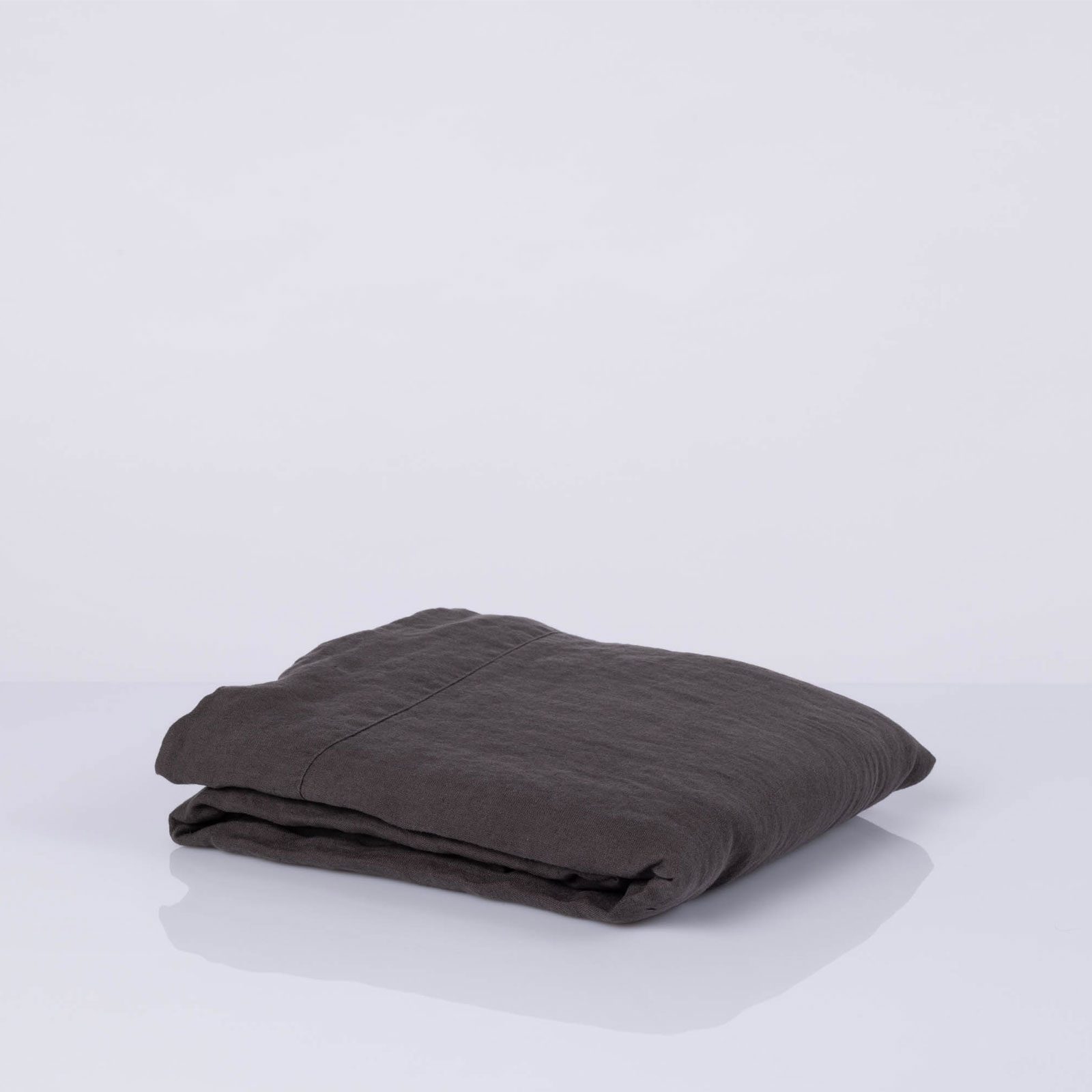 stone-washed-linen-flat-sheet-anthracite-1