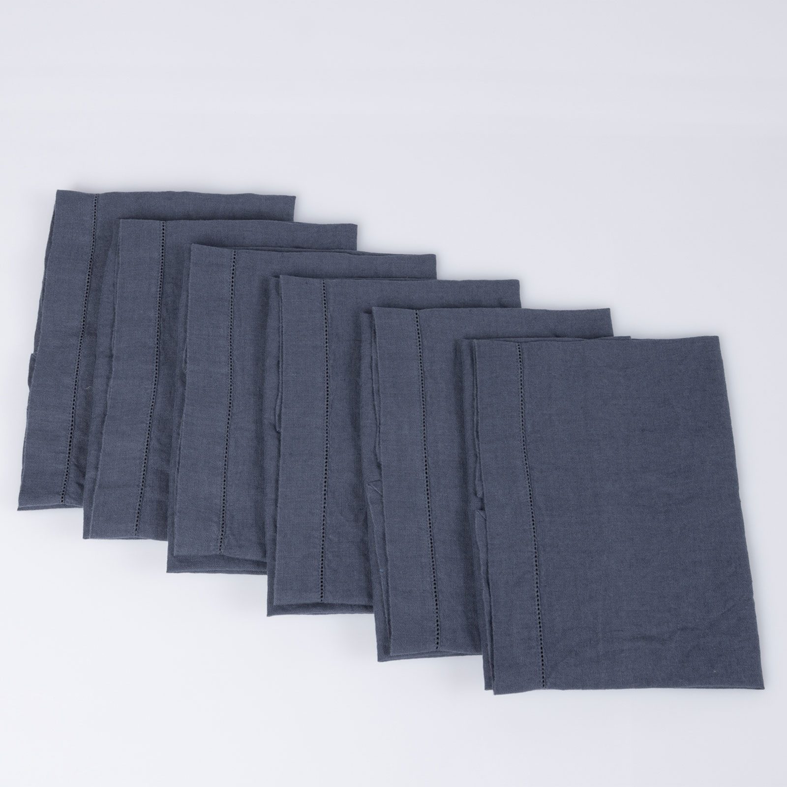 stone-washed-linen-hem-stitch-table-napkin-ocean-blue-49x49-2