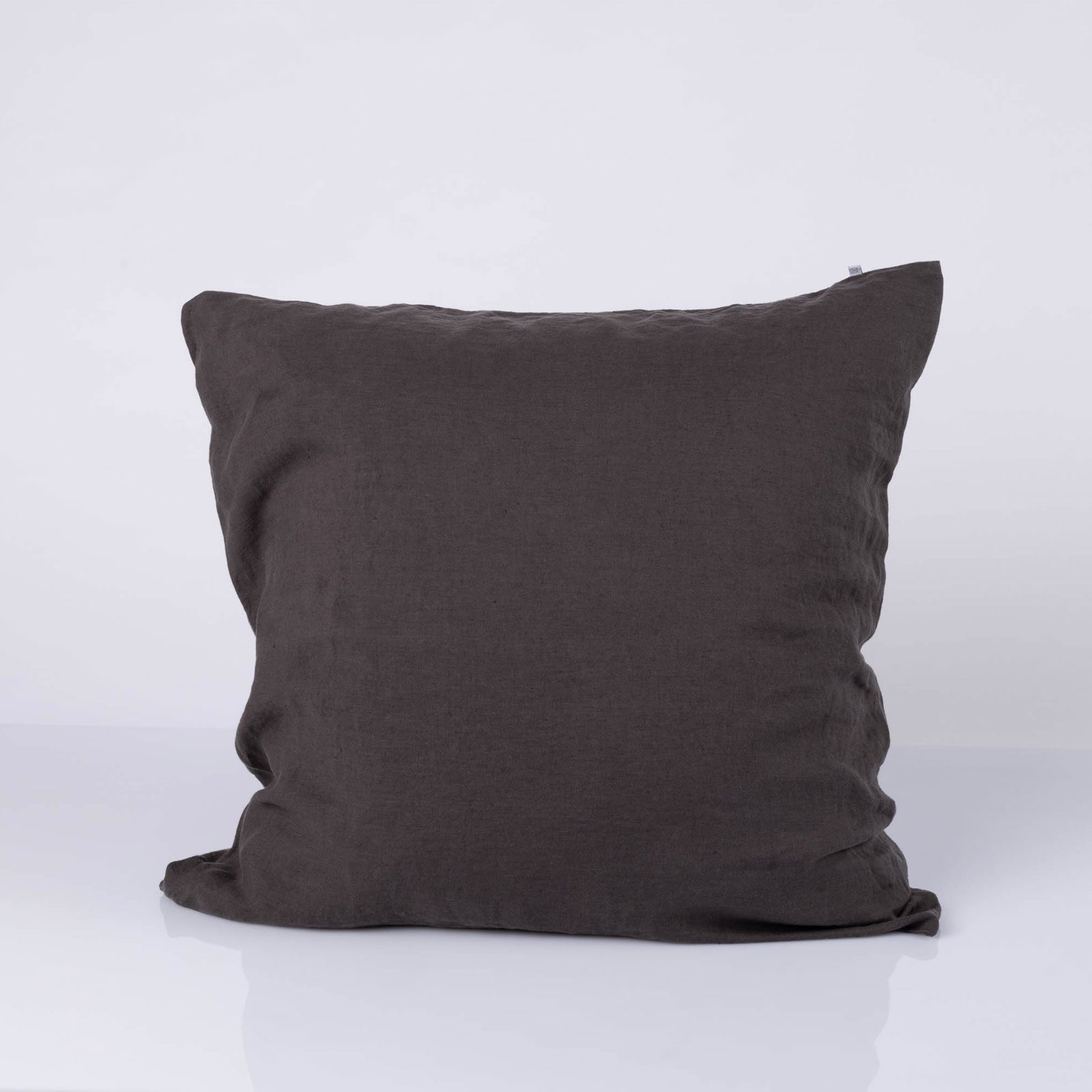 stone-washed-linen-pillowcase-anthracite-1